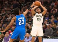 Παναθηναϊκός μεταγραφές: «Κοιτάζει» πρώην συμπαίκτη του Αντετοκούνμπο