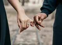 Ερωτοσκόπιο: Τι αναφέρει το ωροσκόπιο όλων των ζωδίων για την Πέμπτη [03/09/20]