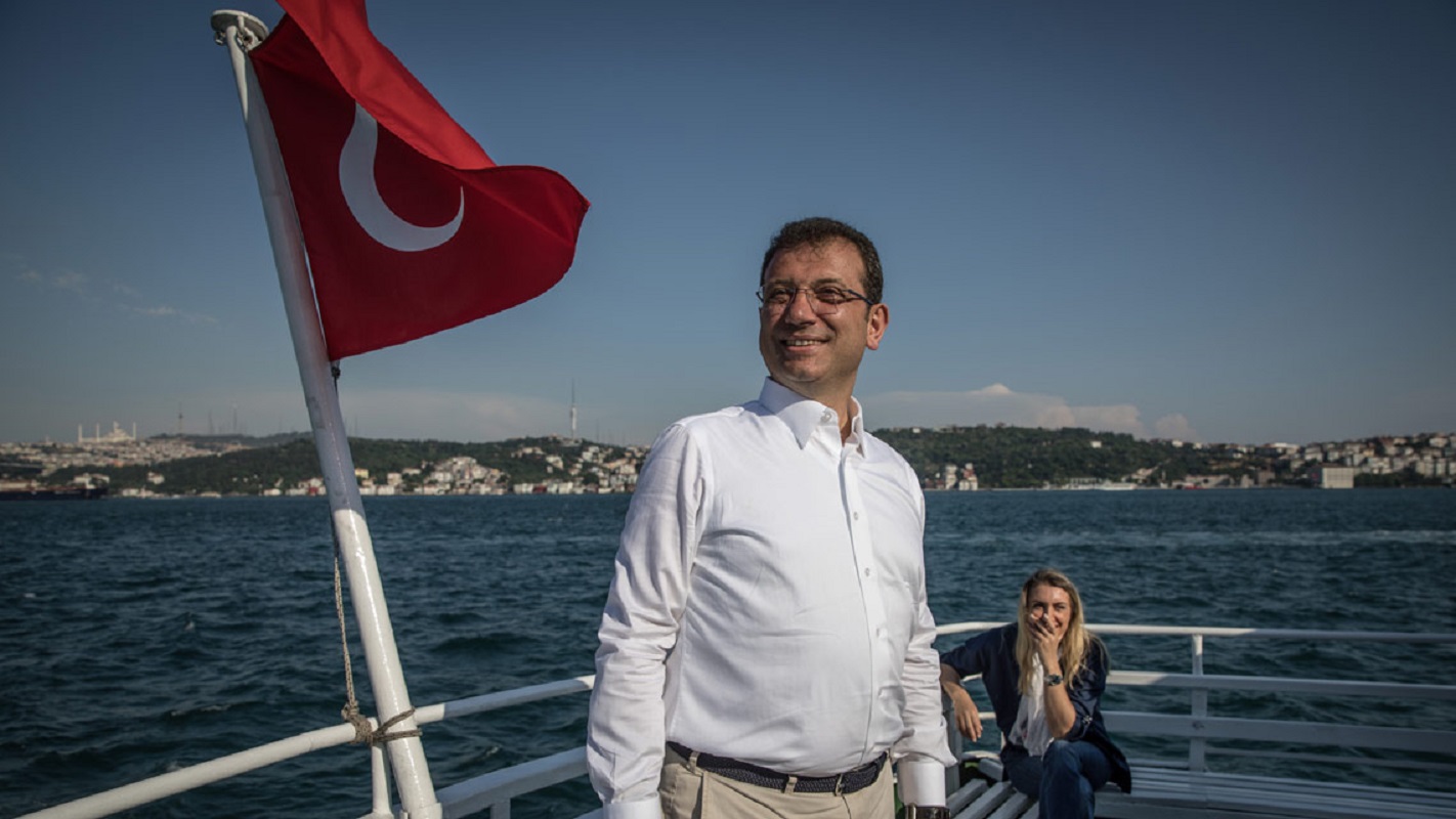 Εκρέμ Ιμάμογλου: «Λυπάμαι που η Αγιά Σοφιά εργαλειοποιείται»
