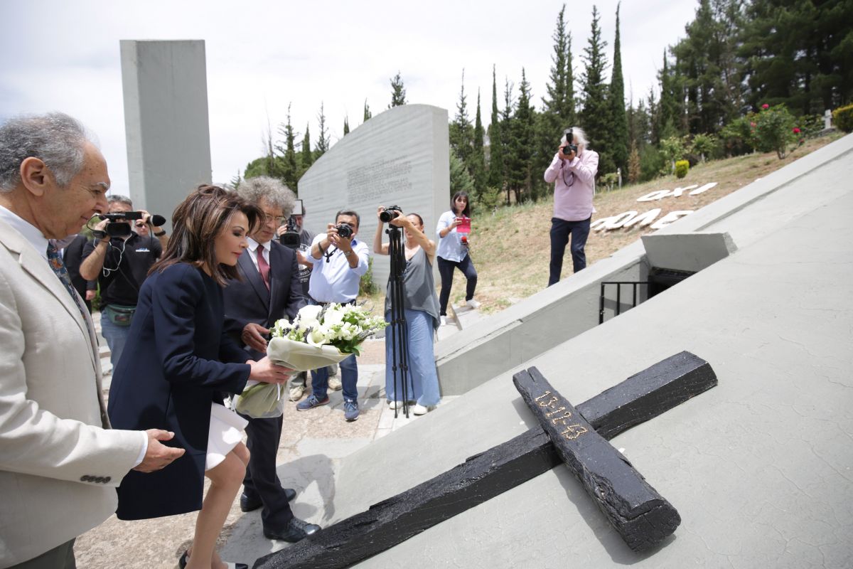 Επιτροπή «Ελλάδα 2021»: Σε Πάτρα και Μεσολόγγι η αντιπροσωπεία μετά τα Καλάβρυτα