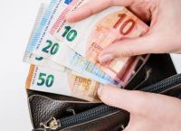 534 ευρώ: Ξεκινούν οι αιτήσεις – Πώς και πότε υποβάλλουν οι εποχικοί 534 ευρώ: Ξεκινούν οι αιτήσεις – Πώς και πότε υποβάλλουν οι εποχικοί