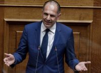 Γιώργος Γεραπετρίτης: Αν είχαμε περισσότερες ΜΕΘ θα είχαμε και περισσότερους νεκρούς Γιώργος Γεραπετρίτης: Αν είχαμε περισσότερες ΜΕΘ θα είχαμε και περισσότερους νεκρούς