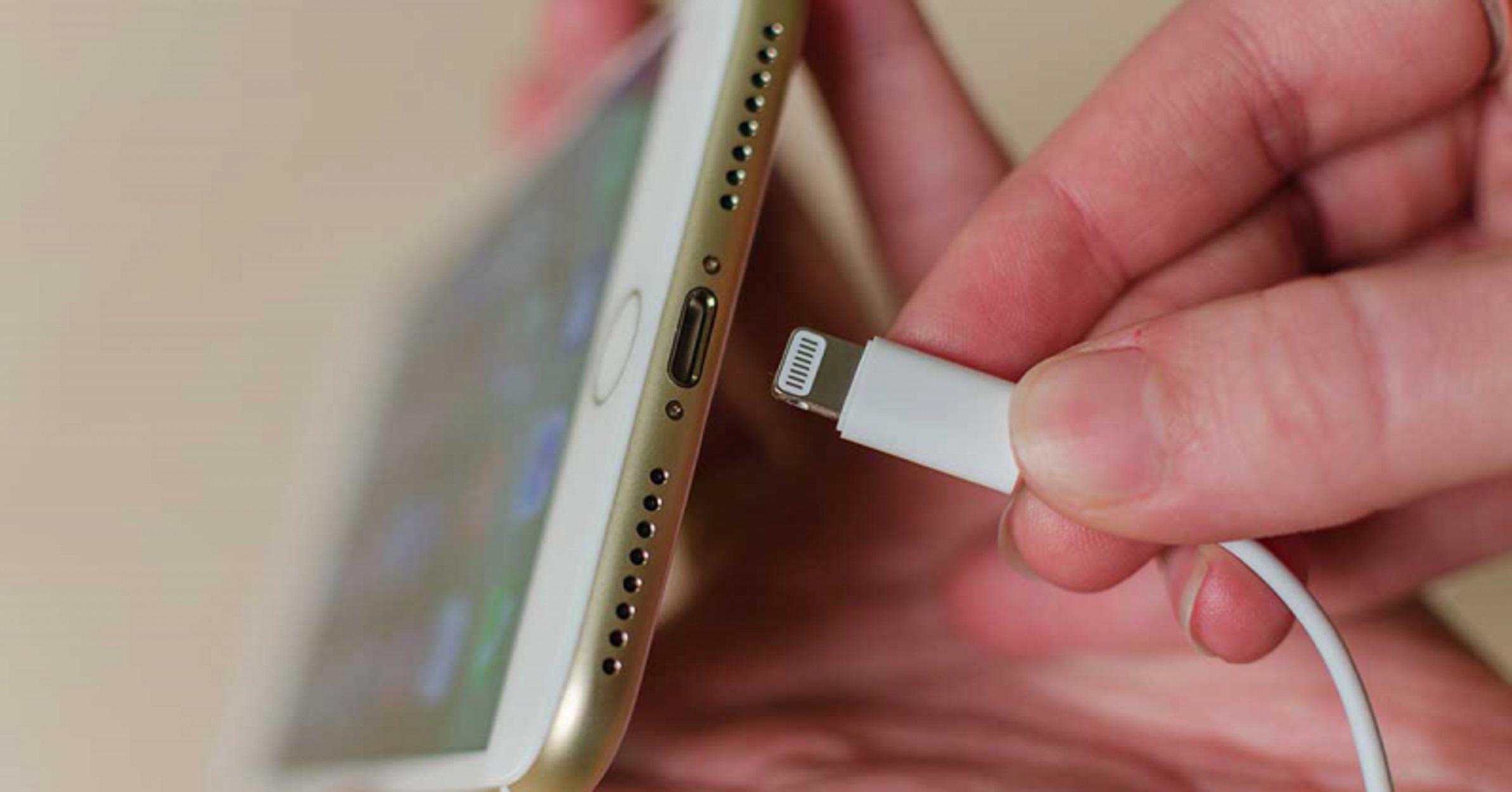 Το iphone 12 που έρχεται θα πουλιέται χωρίς φορτιστή