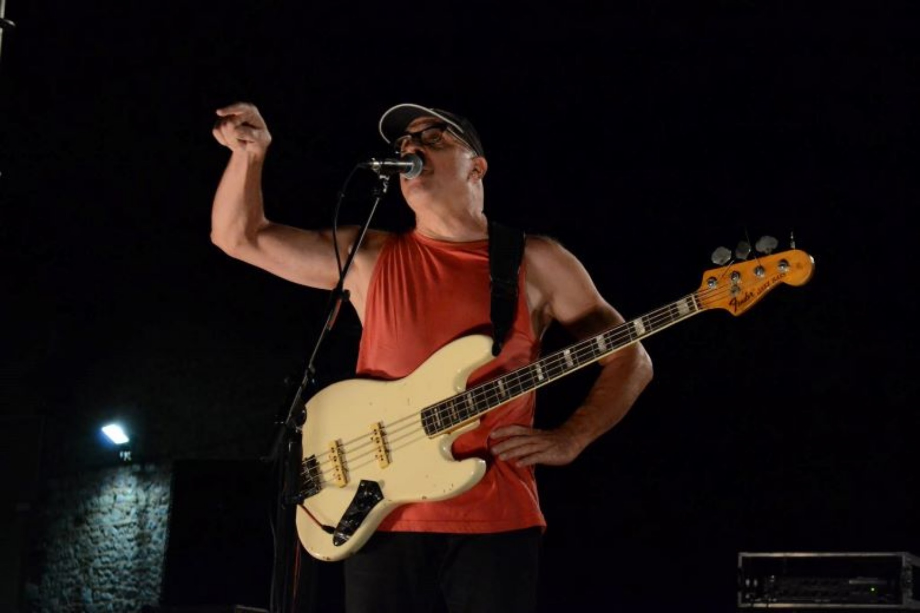 Τζώνυ Βαβούρας: Εσπευσμένα στο νοσοκομείο από ενοχλήσεις καρδιάς