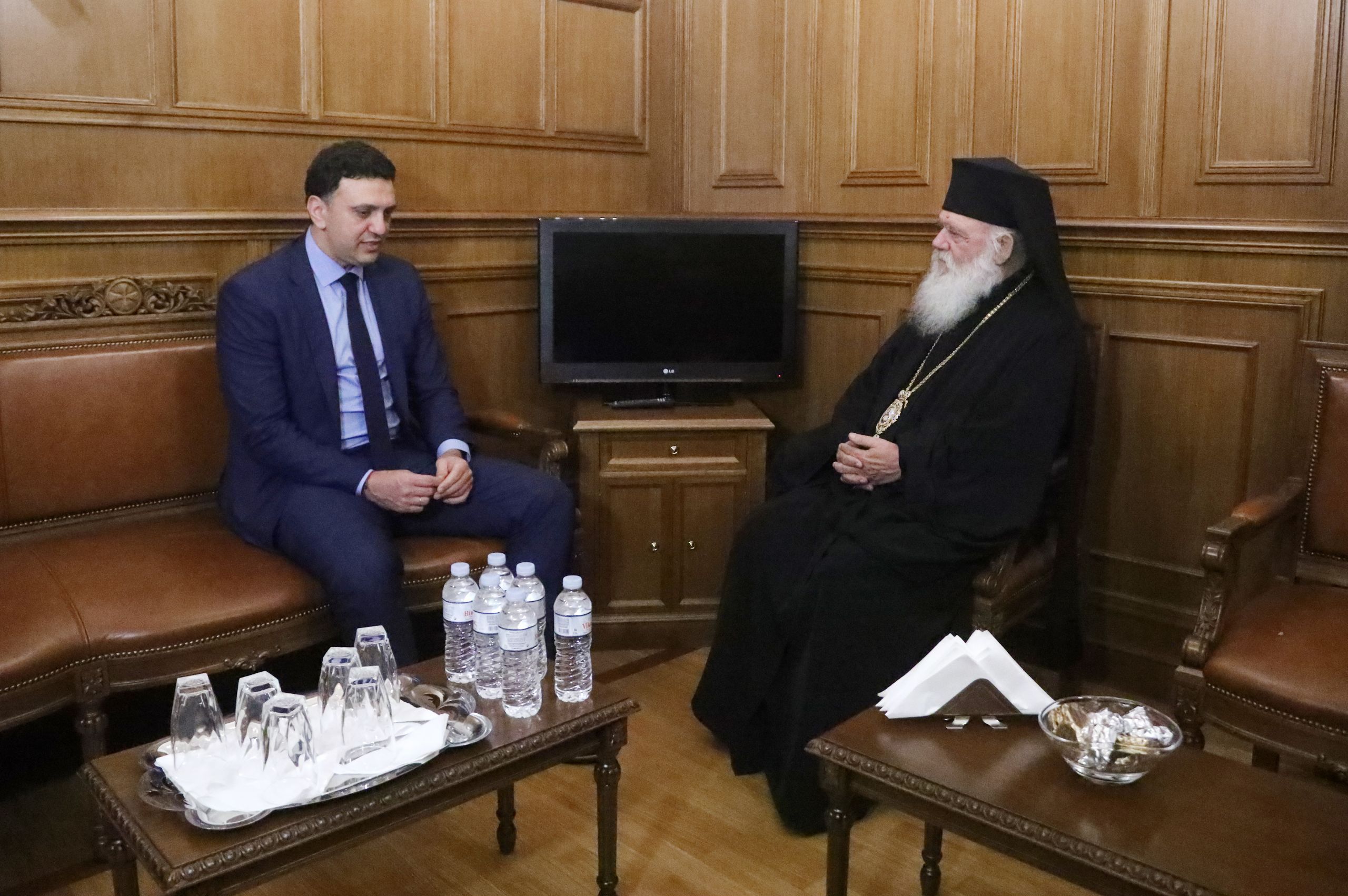 Εκκλησία της Ελλάδος: Δώρισε εξοπλισμό για το ΕΣΥ και το νοσοκομείο «Γεννηματάς»