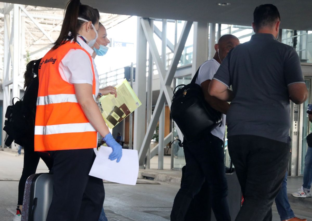 Ελλάδα κορωνοϊός: 27 νέα κρούσματα στη χώρα μας – 17 από αυτά «εισαγόμενα»