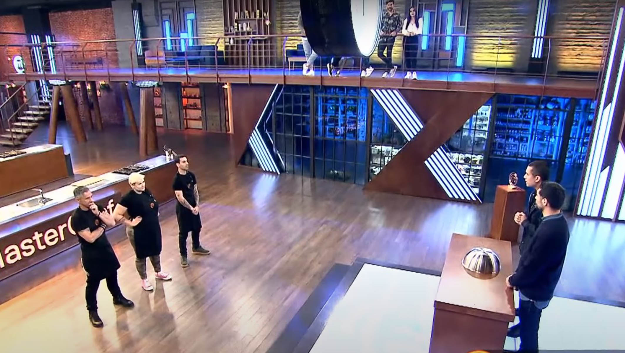 MasterChef 4 spoiler αποχώρηση Τρίτη 9/6: Οι δύο που αποχαιρετούν το παιχνίδι και η αρχή των ημιτελικών
