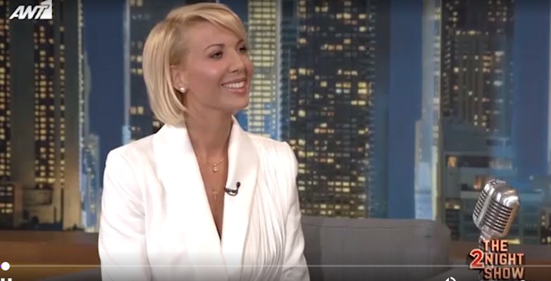 Κατερίνα Μονογυιού “The 2 night show”: Η δυσλεξία, το μπούλινγκ και ο αδερφός της που έπαιξε σε ριάλιτι
