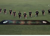 Παναθηναϊκός: Οι παίκτες του «τριφυλλιού» γονάτισαν για τον Τζορτζ Φλόιντ