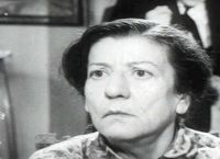 Σαπφώ Νοταρά: Η αξέχαστη ηθοποιός με τη μεγάλη πορεία και το τραγικό της τέλος Σαπφώ Νοταρά: Η αξέχαστη ηθοποιός με τη μεγάλη πορεία και το τραγικό της τέλος
