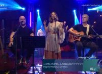 Μαρίζα Ρίζου: Καλεσμένη στους Πυξ Λαξ η τραγουδοποιός [vid]