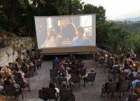 Έδεσσα: Άγνωστοι διέλυσαν τον θερινό κινηματογράφο Έδεσσα: Άγνωστοι διέλυσαν τον θερινό κινηματογράφο