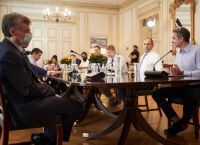 Σωτήρης Τσιόδρας: Η επανεμφάνιση του Λοιμωξιολόγου στο Μέγαρο Μαξίμου – Τι δήλωσε για την αύξηση κρουσμάτων