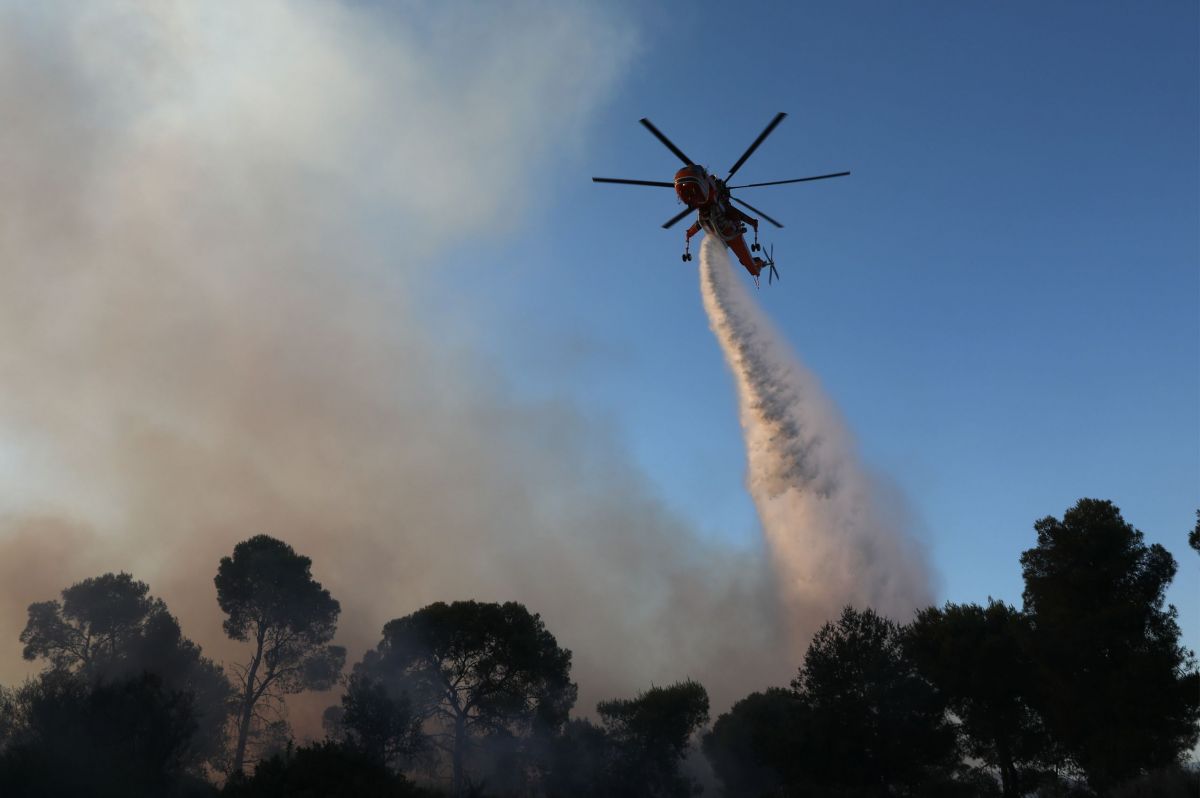 Φωτιά Κεχριές Κορινθίας: Σε συναγερμό η περιοχή – Οι φλόγες απειλούν το Σοφικό