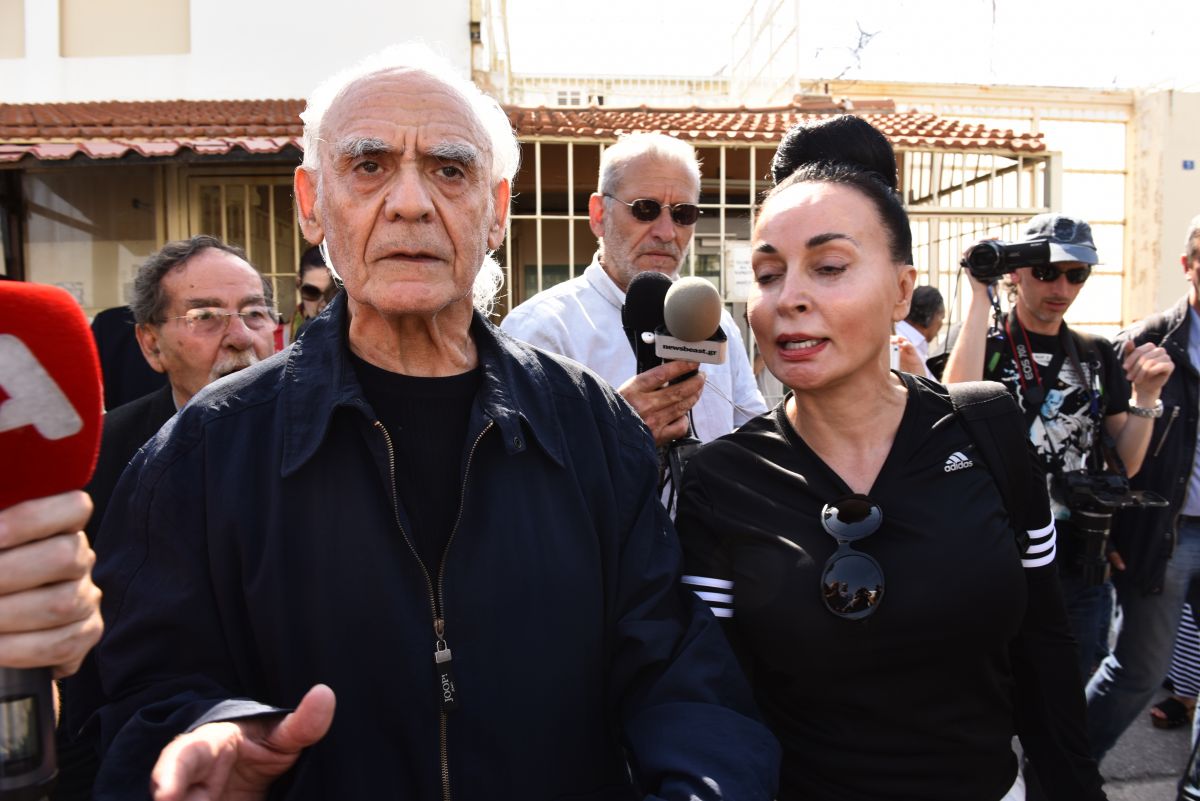 Τσοχατζόπουλος: Το μήνυμα της Βίκυς Σταμάτη για την υγεία του πρώην υπουργού