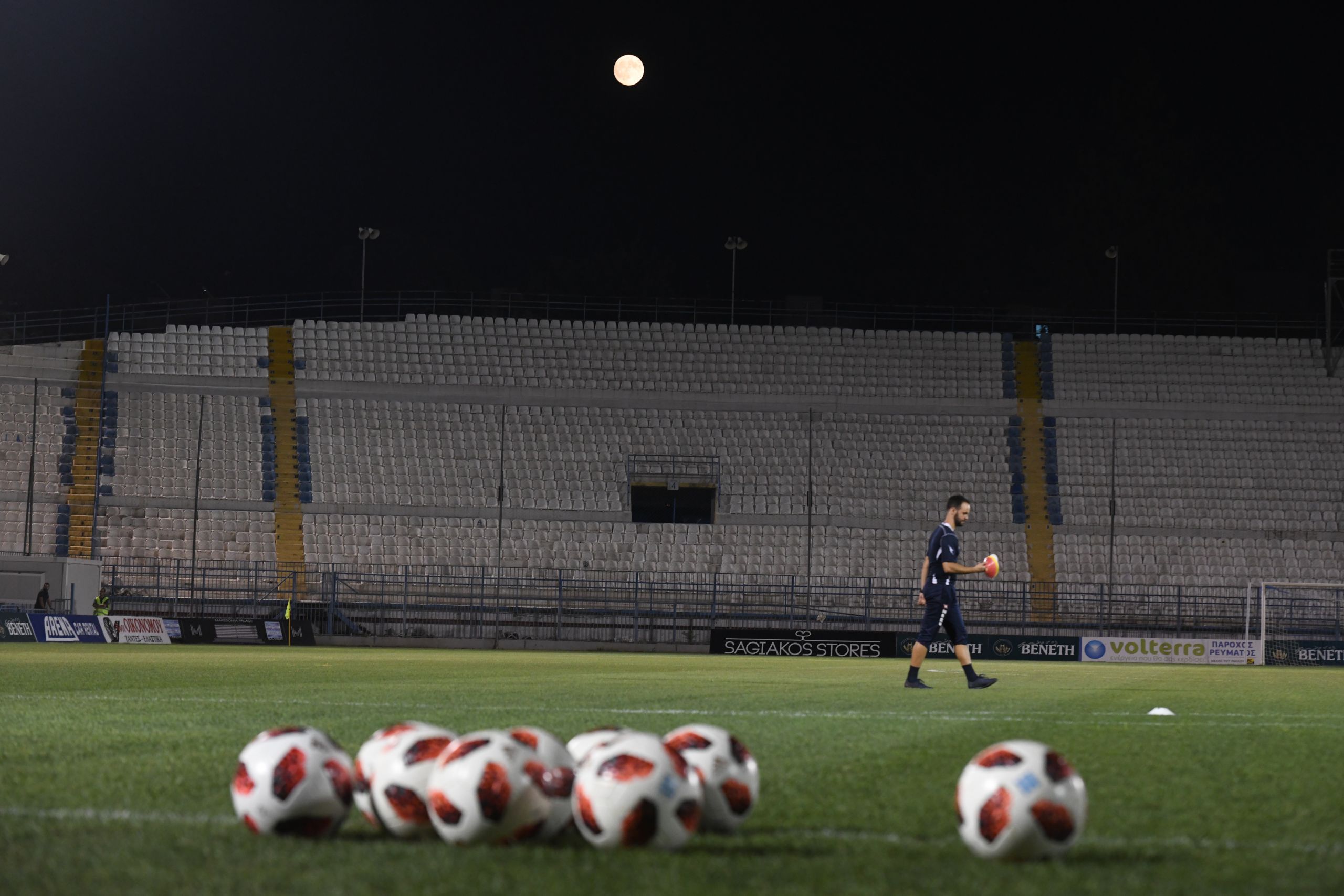 Lockdown ποδόσφαιρο: Τι θα γίνει με το πρωτάθλημα της Superleague