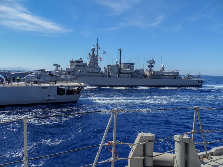 Στρατός: Σε αυξημένη ετοιμότητα οι Ένοπλες Δυνάμεις – Στο Αιγαίο το 85% του ελληνικού στόλου