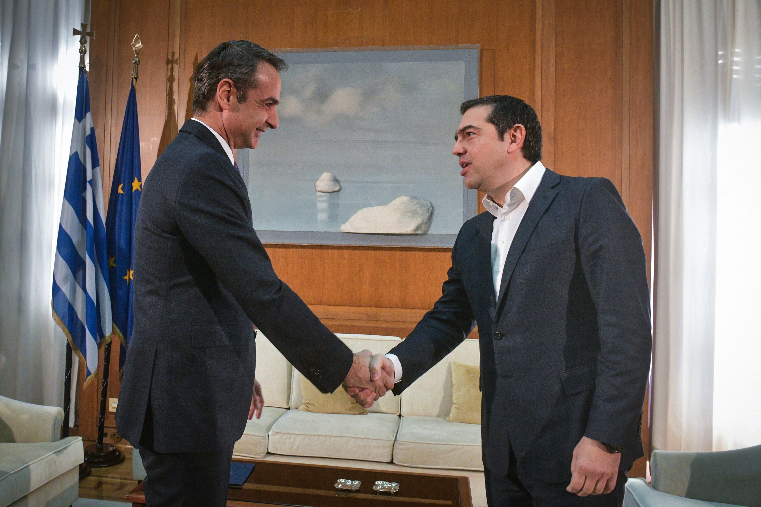 Δημοσκόπηση ALCO: Στο 14% η διαφορά ΝΔ και ΣΥΡΙΖΑ – Τι απασχολεί περισσότερο τον κόσμο