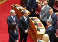 Δημοσκόπηση Pulse: Στις 19 μονάδες η διαφορά ΝΔ και ΣΥΡΙΖΑ – Τι λένε οι πολίτες για την υπόθεση Καλογρίτσα Δημοσκόπηση Pulse: Στις 19 μονάδες η διαφορά ΝΔ και ΣΥΡΙΖΑ – Τι λένε οι πολίτες για την υπόθεση Καλογρίτσα