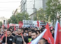 Νομοσχέδιο για διαδηλώσεις: Νέες πορείες πανελλαδικά – «Να αποδοθεί δικαιοσύνη για τον Βασίλη Μάγγο» Νομοσχέδιο για διαδηλώσεις: Νέες πορείες πανελλαδικά – «Να αποδοθεί δικαιοσύνη για τον Βασίλη Μάγγο»