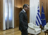 Ο Κυριάκος Μητσοτάκης επέλεξε να είναι μόνος