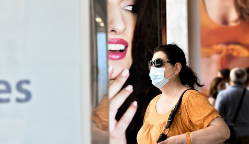 Κορωνοϊός Ελλάδα: Δεν μειώνονται τα κρούσματα στην Αττική – 194 από τα 358 σημερινά στο Λεκανοπέδιο