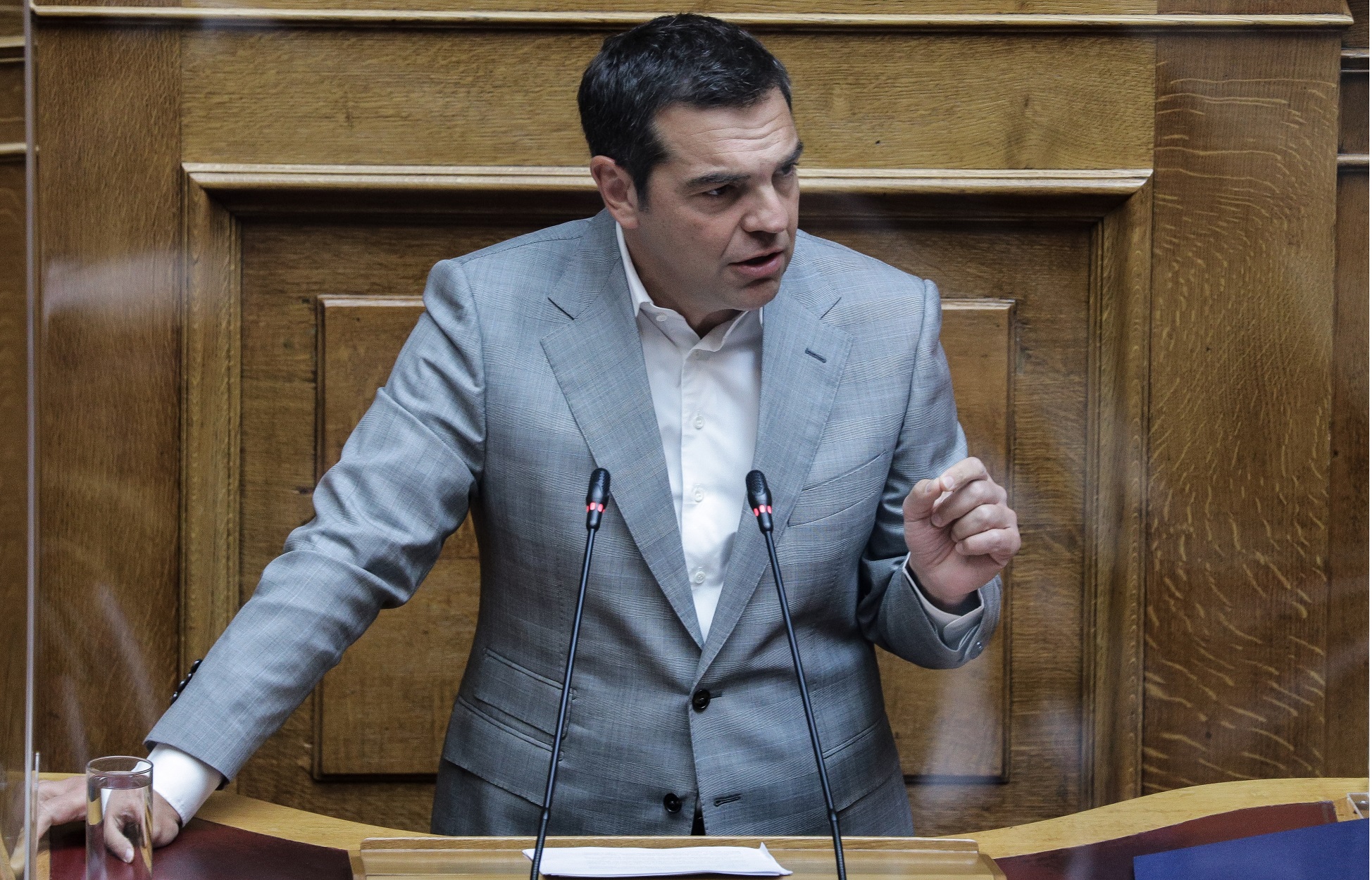 Αλέξης Τσίπρας: Η εικόνα της ελληνικής οικονομίας είναι εξαιρετικά ανησυχητική