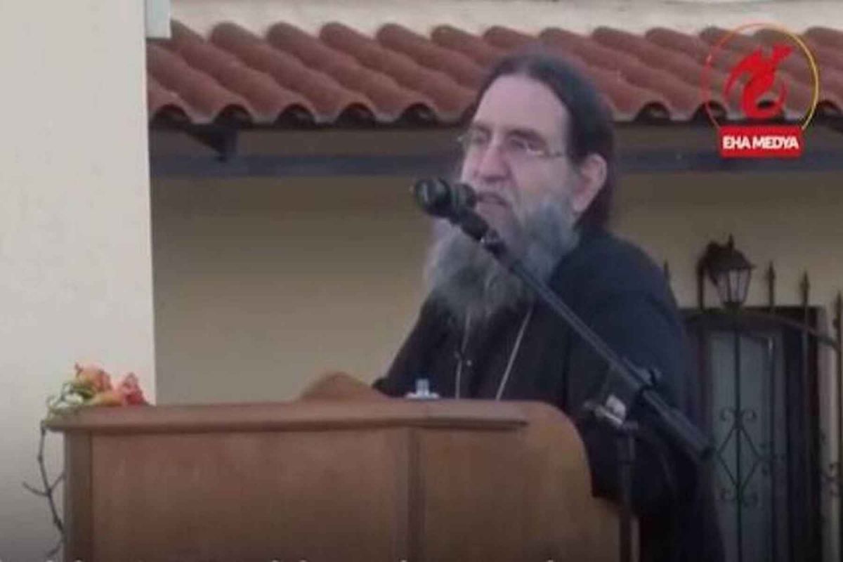 Έλληνας ιερέας Αγιά Σοφιά: «Καλύτερα τζαμί – Προτιμώ Τούρκους από Φράγκους»