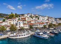 Άνοιγμα συνόρων: Γεγονός οι πρώτες πτήσεις στη Σκιάθο Άνοιγμα συνόρων: Γεγονός οι πρώτες πτήσεις στη Σκιάθο