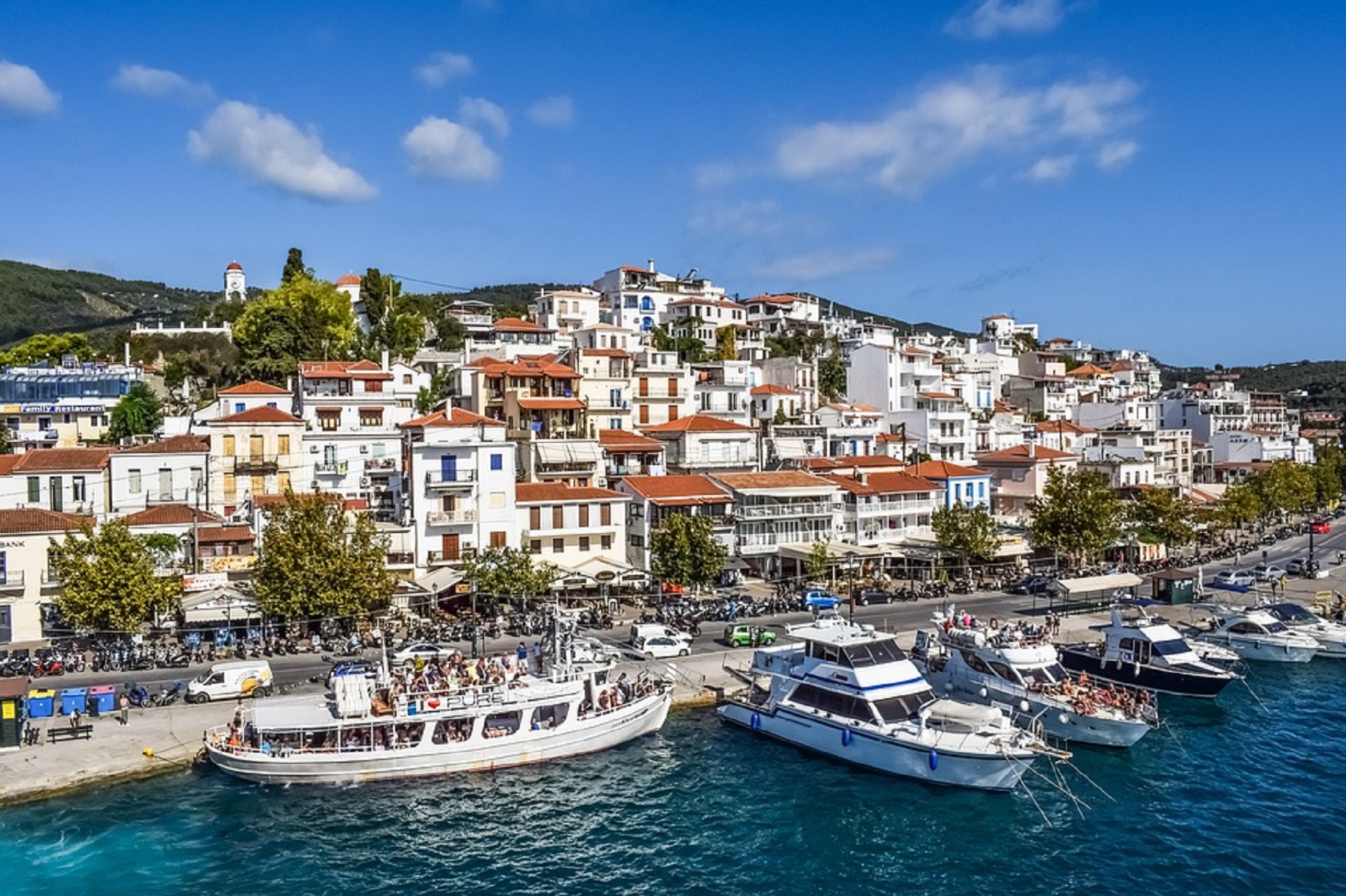 Άνοιγμα συνόρων: Γεγονός οι πρώτες πτήσεις στη Σκιάθο