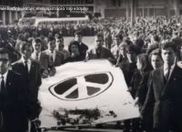 Νέο σποτ ΣΥΡΙΖΑ: Βίντεο με την ιστορία των διαδηλώσεων – Υπό το «Bella Ciao» Νέο σποτ ΣΥΡΙΖΑ: Βίντεο με την ιστορία των διαδηλώσεων – Υπό το «Bella Ciao»