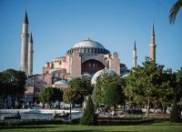 Ρωσικό ΥΠΕΞ για Αγιά Σοφιά: «Εσωτερικό ζήτημα της Τουρκίας η μετατροπή σε τζαμί» Ρωσικό ΥΠΕΞ για Αγιά Σοφιά: «Εσωτερικό ζήτημα της Τουρκίας η μετατροπή σε τζαμί»