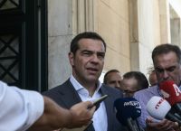 Τσίπρας Μακρόν: Χαιρετίζει την πρωτοβουλία του Γάλλου για τη διάσκεψη χωρών του Νότου της Ένωσης Τσίπρας Μακρόν: Χαιρετίζει την πρωτοβουλία του Γάλλου για τη διάσκεψη χωρών του Νότου της Ένωσης