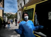 Θεσσαλονίκη: Νεκρή δημοτική υπάλληλος που έπεσε από μπαλκόνι [pics+vid]