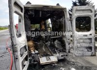 Ασθενοφόρο φωτιά: Τυλίχτηκε στις φλόγες εν κινήσει – Στο όχημα επέβαιναν δύο ασθενείς Ασθενοφόρο φωτιά: Τυλίχτηκε στις φλόγες εν κινήσει – Στο όχημα επέβαιναν δύο ασθενείς