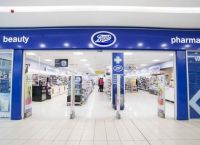 Boots: Περικοπή 4.000 θέσεων εργασίας και κλείσιμο 48 καταστημάτων λόγω κορωνοϊού Boots: Περικοπή 4.000 θέσεων εργασίας και κλείσιμο 48 καταστημάτων λόγω κορωνοϊού