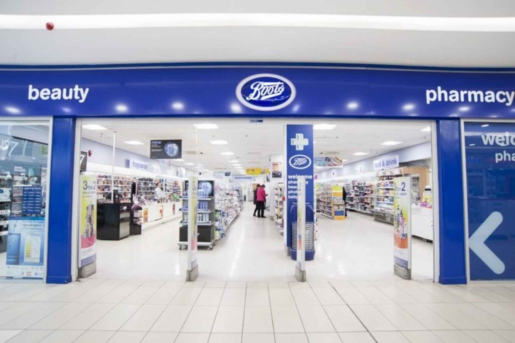 Boots: Περικοπή 4.000 θέσεων εργασίας και κλείσιμο 48 καταστημάτων λόγω κορωνοϊού