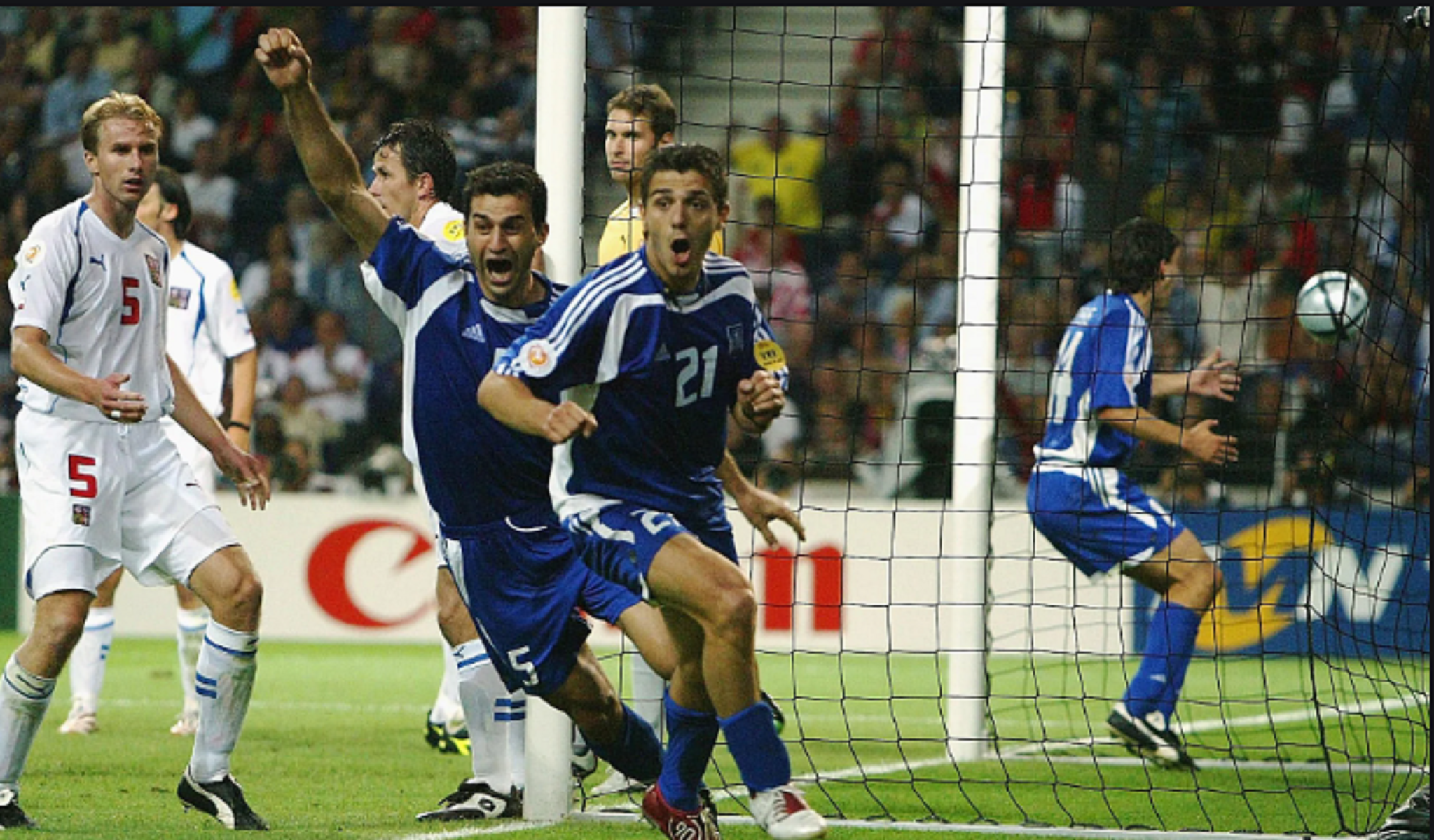 Τραϊανός Δέλλας UEFA: Αφιέρωμα της Ομοσπονδίας στον «Κολοσσό»