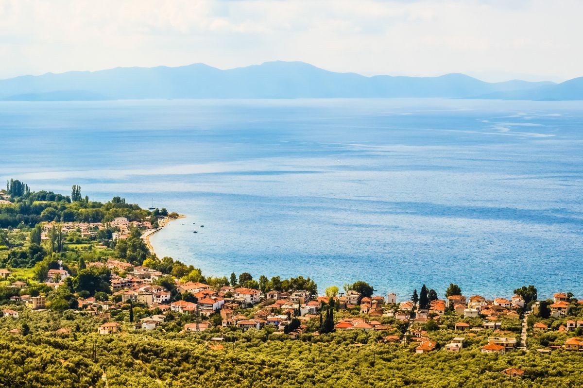 Αυτό είναι το απίστευτο σπίτι του πατέρα του Μπόρις Τζόνσον στο Πήλιο