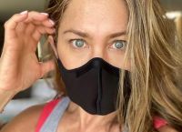 Τζένιφερ Άνιστον κορωνοϊός: Αυτός είναι ο ιός, αυτή είναι η αλήθεια [pics]