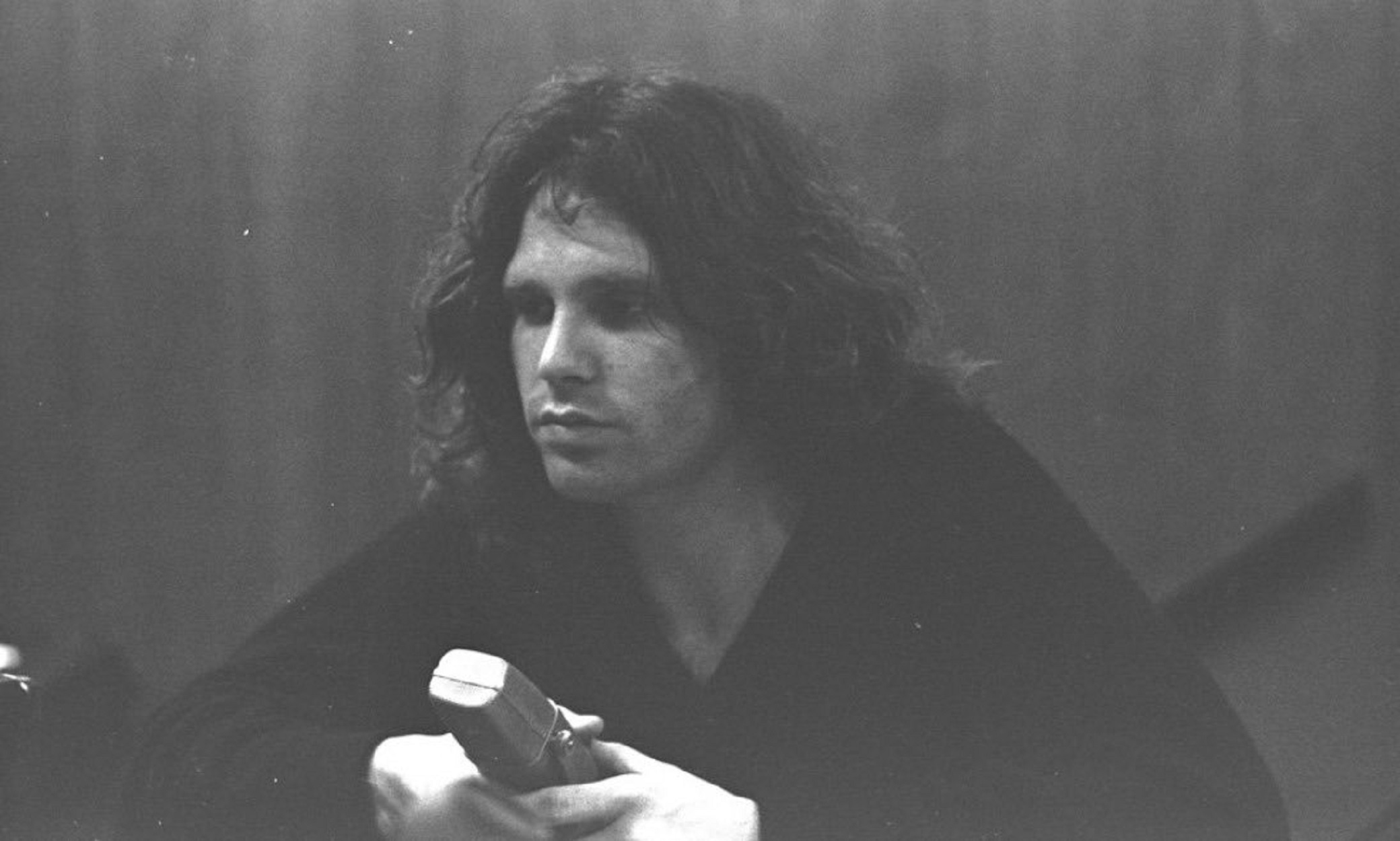 Jim Morrison: Όταν ο “Διόνυσος” έφυγε από τη ζωή