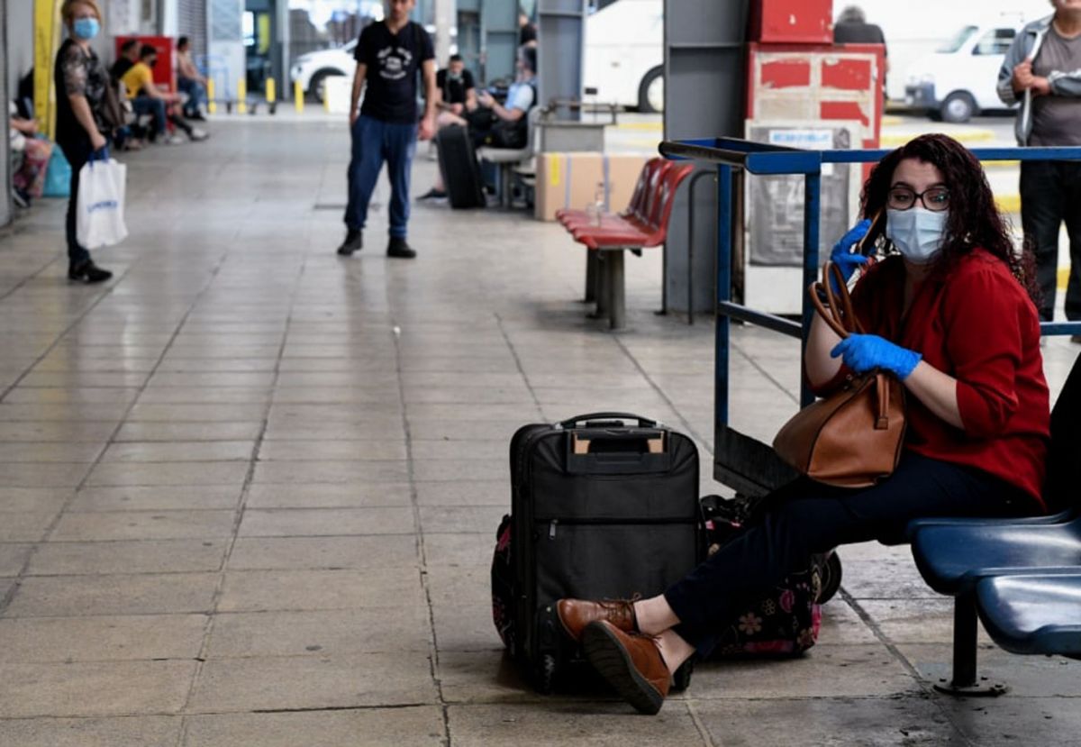 Διακοπές κορωνοϊός: Επιστήμονες δίνουν οδηγίες προστασίας από τον κορωνοϊό για το καλοκαίρι