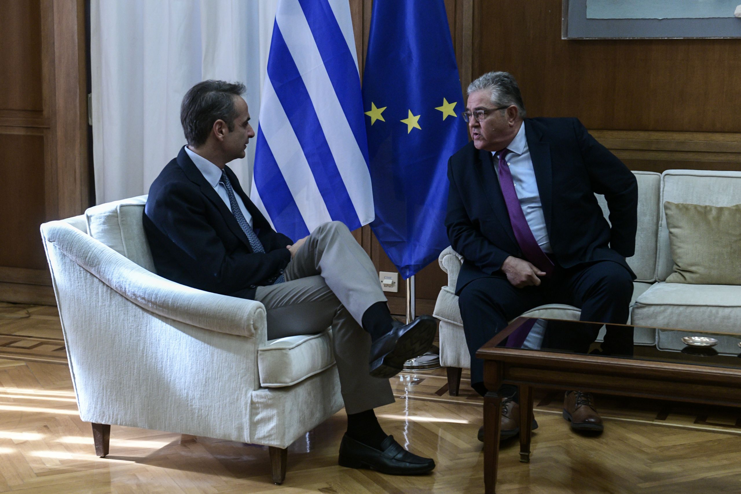 Συνάντηση Μητσοτάκη Κουτσούμπα: Ο ελληνικός λαός να μην δείξει καμία εμπιστοσύνη στις επιλογές της κυβέρνησης
