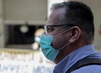 Χρήση μάσκας: Γιατί οι επιστήμονες θέλουν να γίνει υποχρεωτική