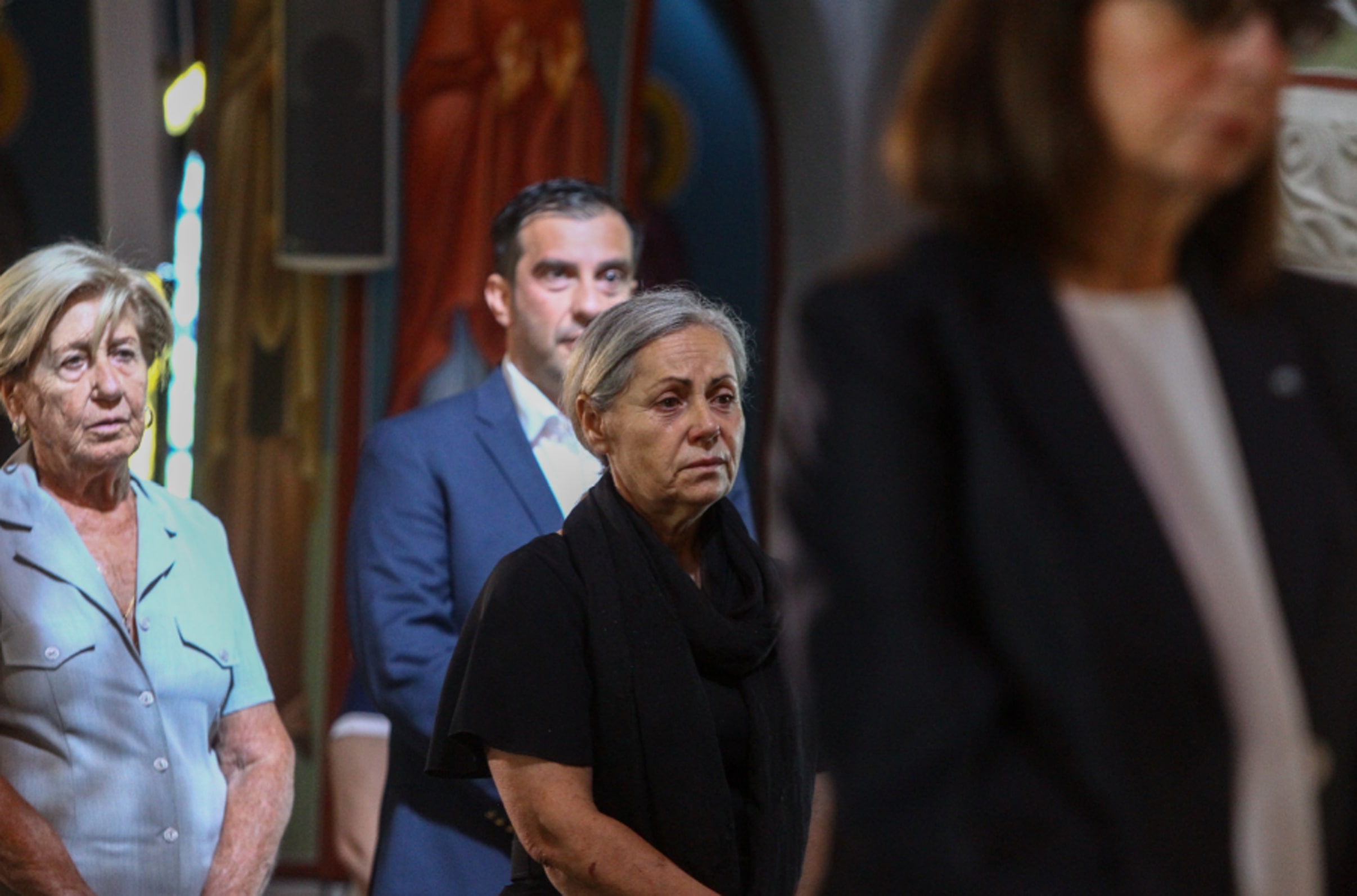 Φωτιά Μάτι: Μνημόσυνο για τα θύματα της τραγωδίας παρουσία της Κατερίνας Σακελλαροπούλου [pics+vid]