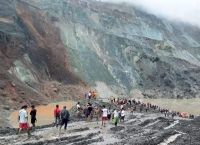 Μιανμάρ: Τουλάχιστον 113 νεκροί από κατολίσθηση σε ορυχείο [vid]