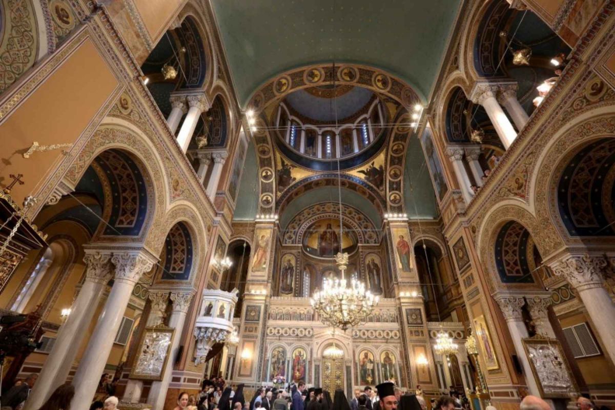Αγία Σοφία: LIVE η ακολουθία του Ακάθιστου Ύμνου από τη Μητρόπολη