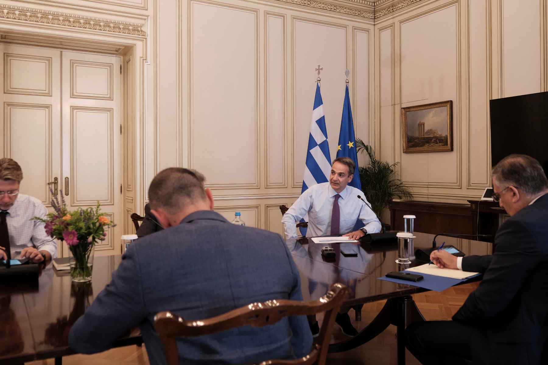 Αυτά είναι τα νέα μέτρα που αποφάσισε η κυβέρνηση για τον κορωνοϊό