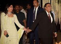 Elon Musk: Ο δισεκατομμυριούχος Mukesh Ambani έγινε πλουσιότερος από τον ιδρυτή της Tesla [pics]