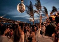 Κορωνοϊός Μύκονος: Κλειστά παραμένουν τα beach bars Nammos και Scorpios – Σε απόγνωση οι επιχειρηματίες Κορωνοϊός Μύκονος: Κλειστά παραμένουν τα beach bars Nammos και Scorpios – Σε απόγνωση οι επιχειρηματίες